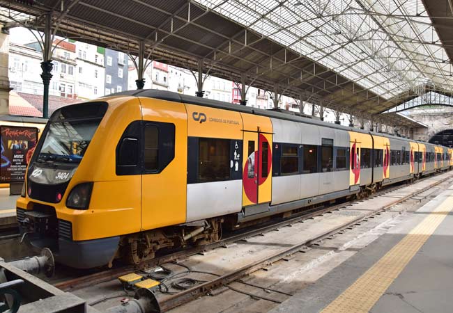 Train to Guimarães